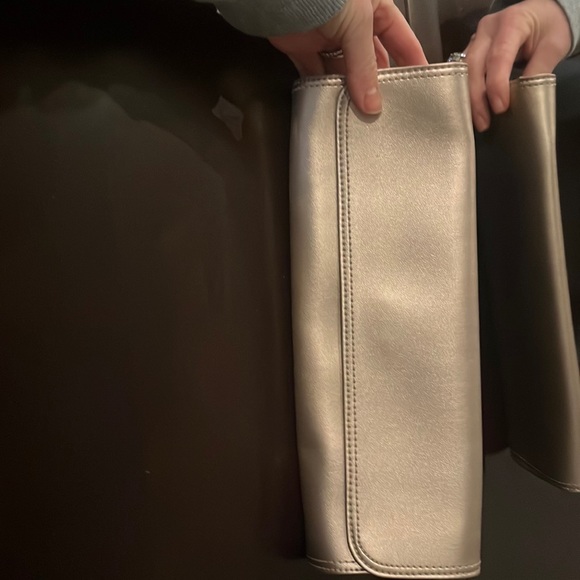 Gap champagne evening clutch - Picture 1 of 5